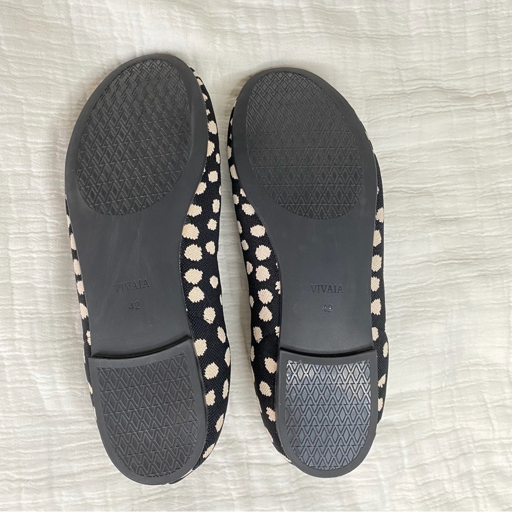 NEW VIVAIA Round-Toe Ballet Flats (Claire) Black Ivory Dots size 10.5 - Picture 7 of 10